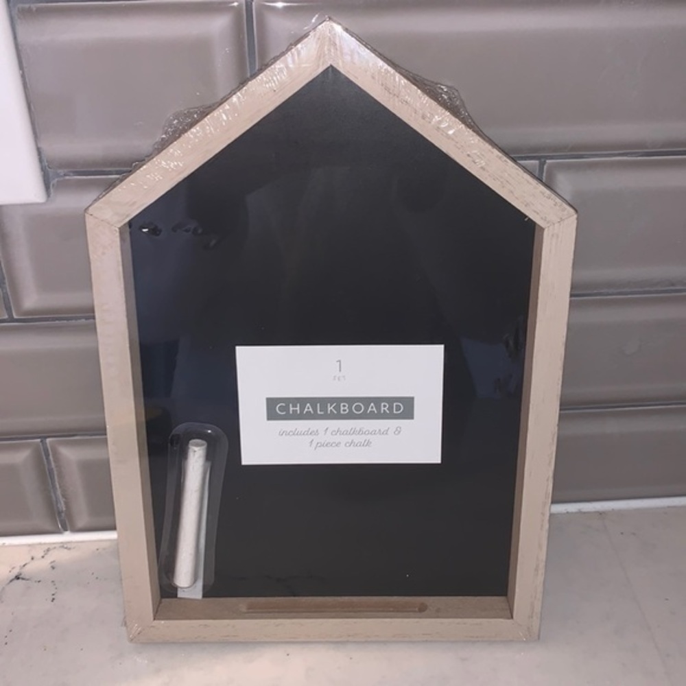Target bullseye hanging chalkboard . NWT